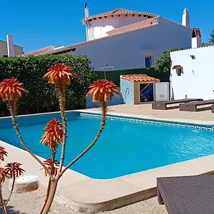 https://villa-sirena-calan-blanes-menorca.balearic-islands.net